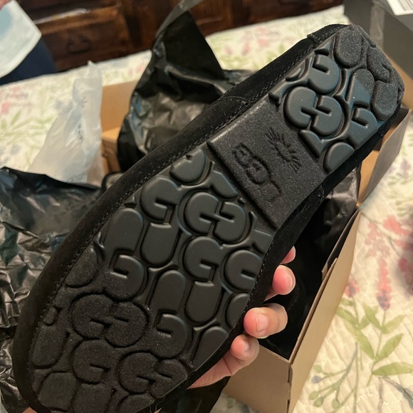 Ascot UGG slipper - Picture 2 of 5